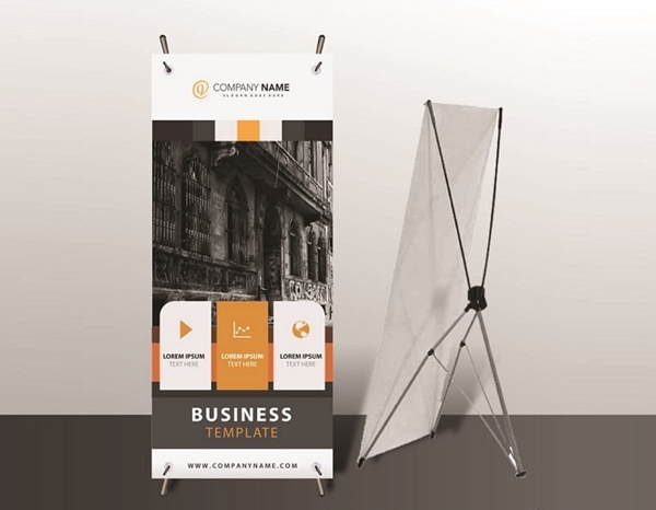 Có nhiều chất liệu in standee