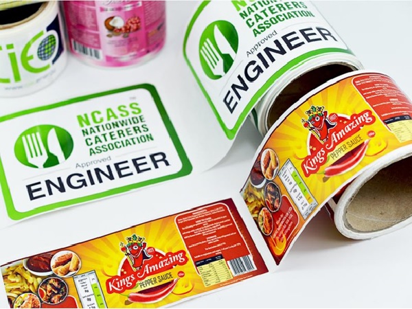 Thương hiệu trong thiết kế decal đẹp